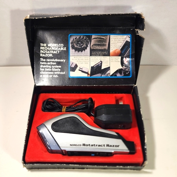 Vintage Norelco Rechargeable Rotatract Razor in its original packaging. TESTED - Picture 1 of 11